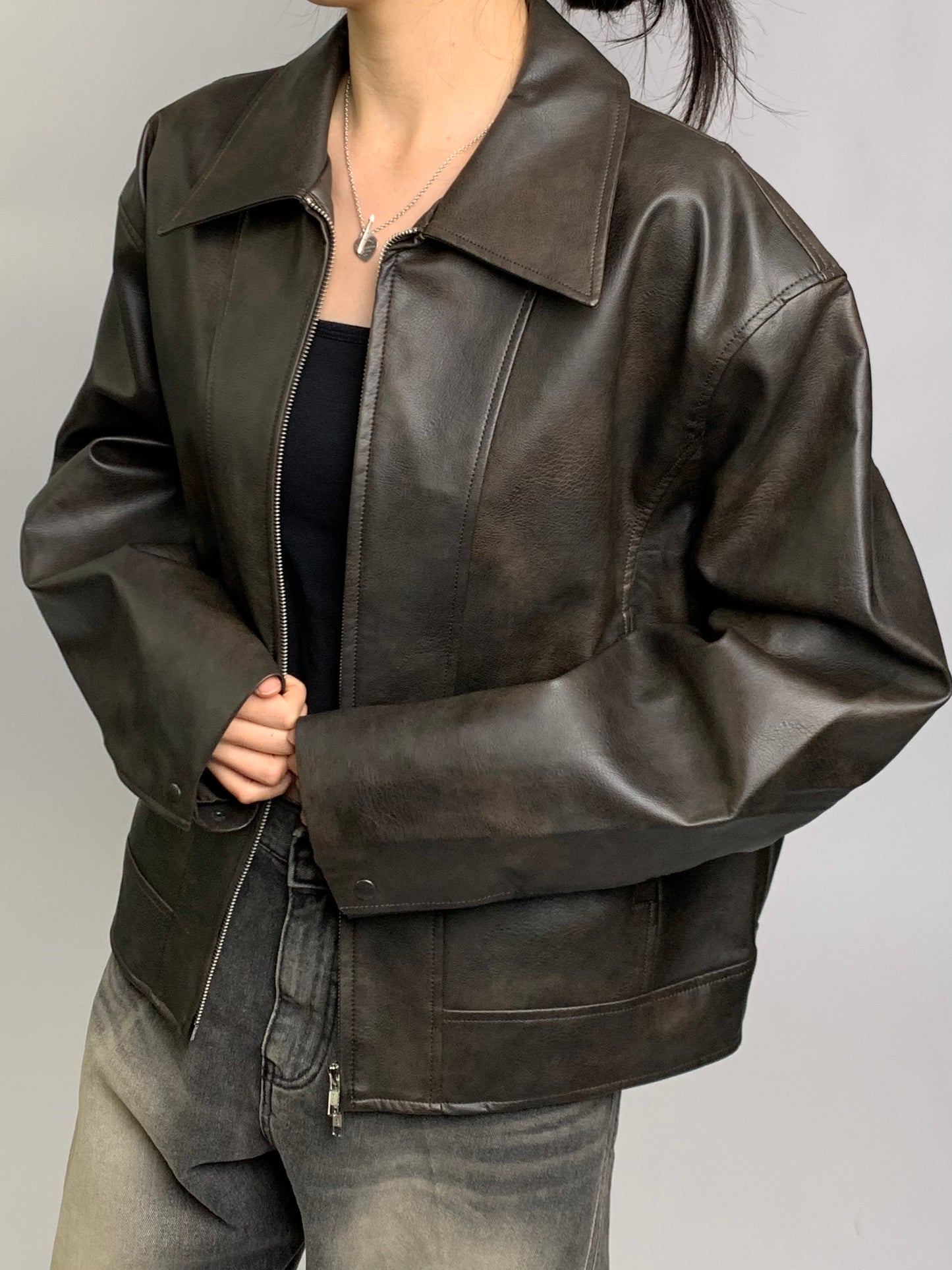 CROP LEATHER JACKET