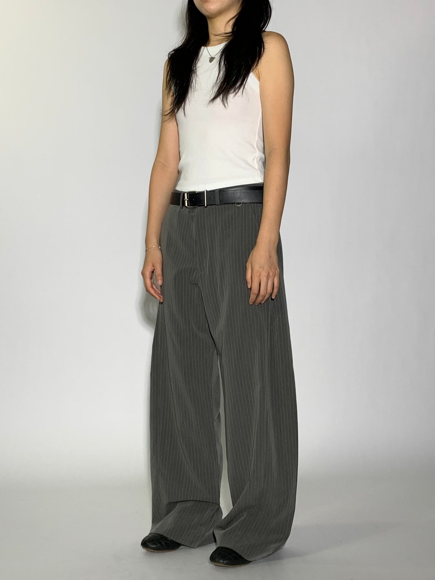 SIDE PLEATED SLACKS