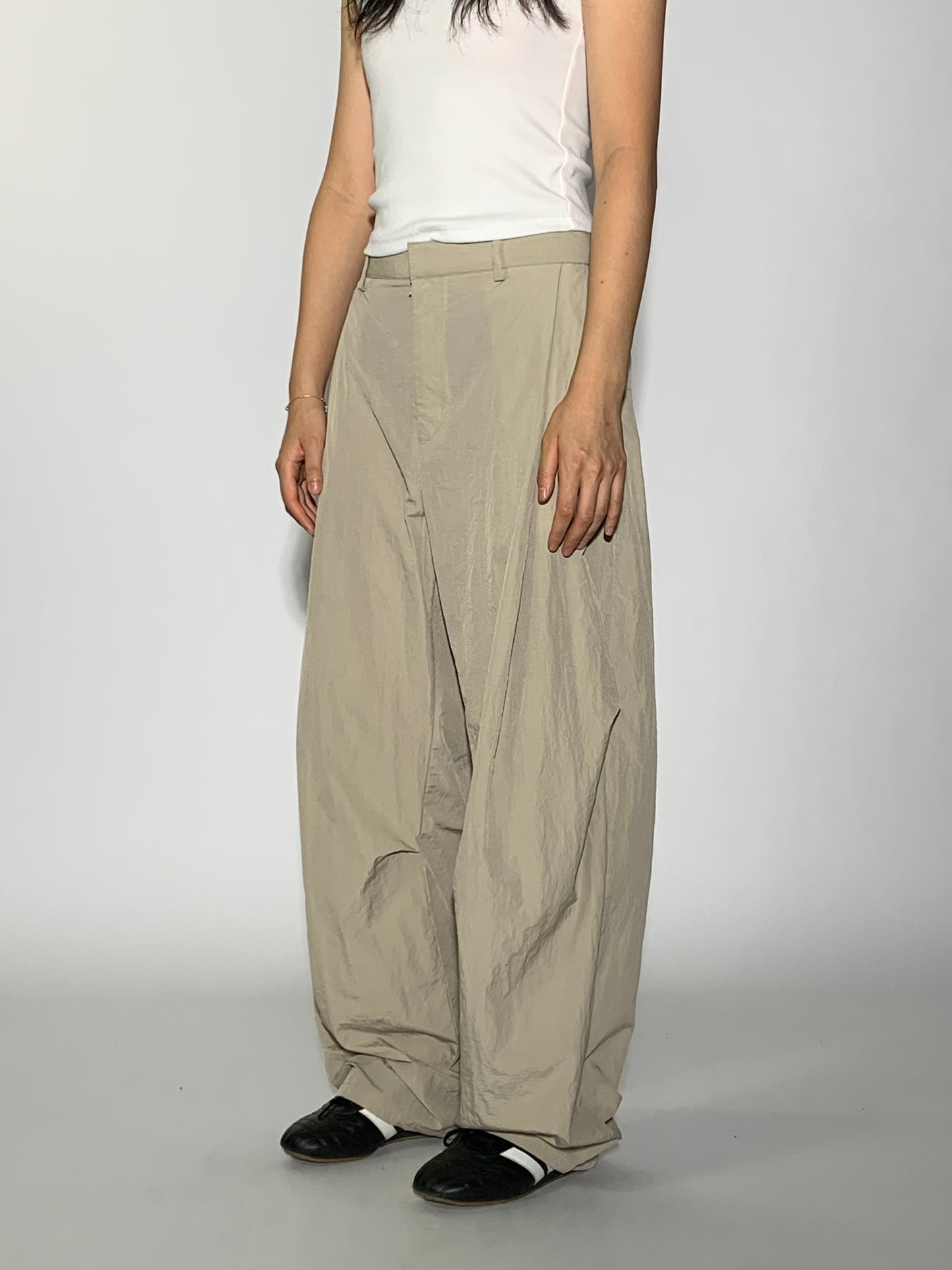 NYLON CURVE PANTS