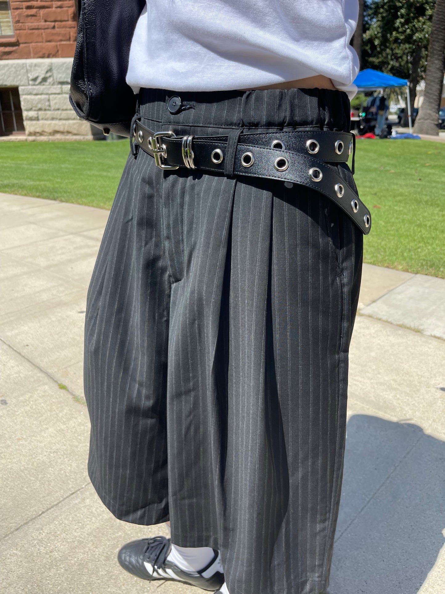 STRIPE BERMUDA PANTS (BELT SET)