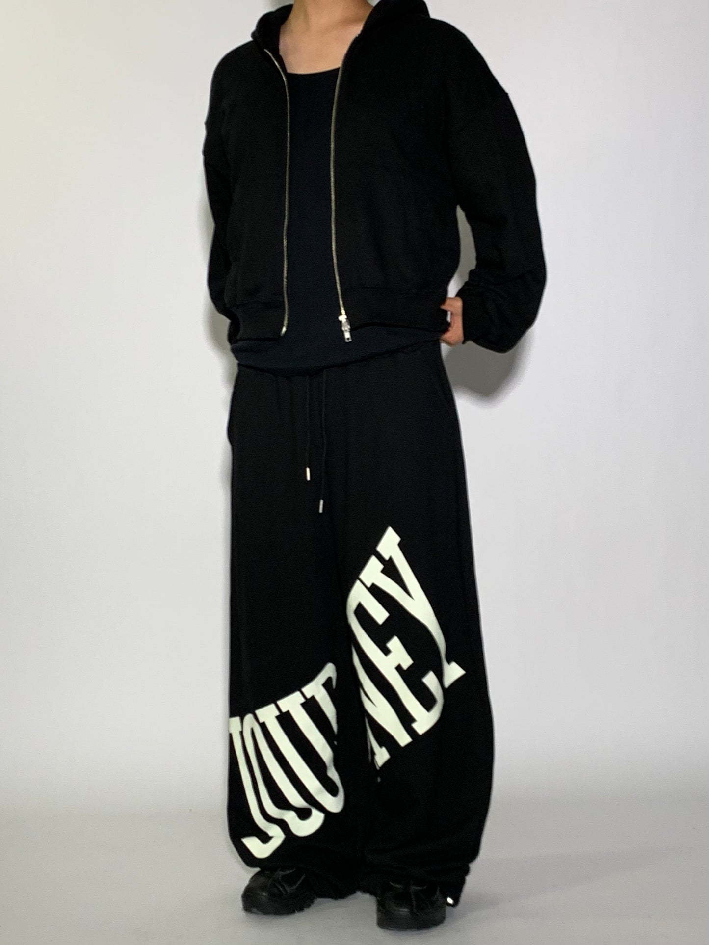 JOURNEY SWEATPANTS