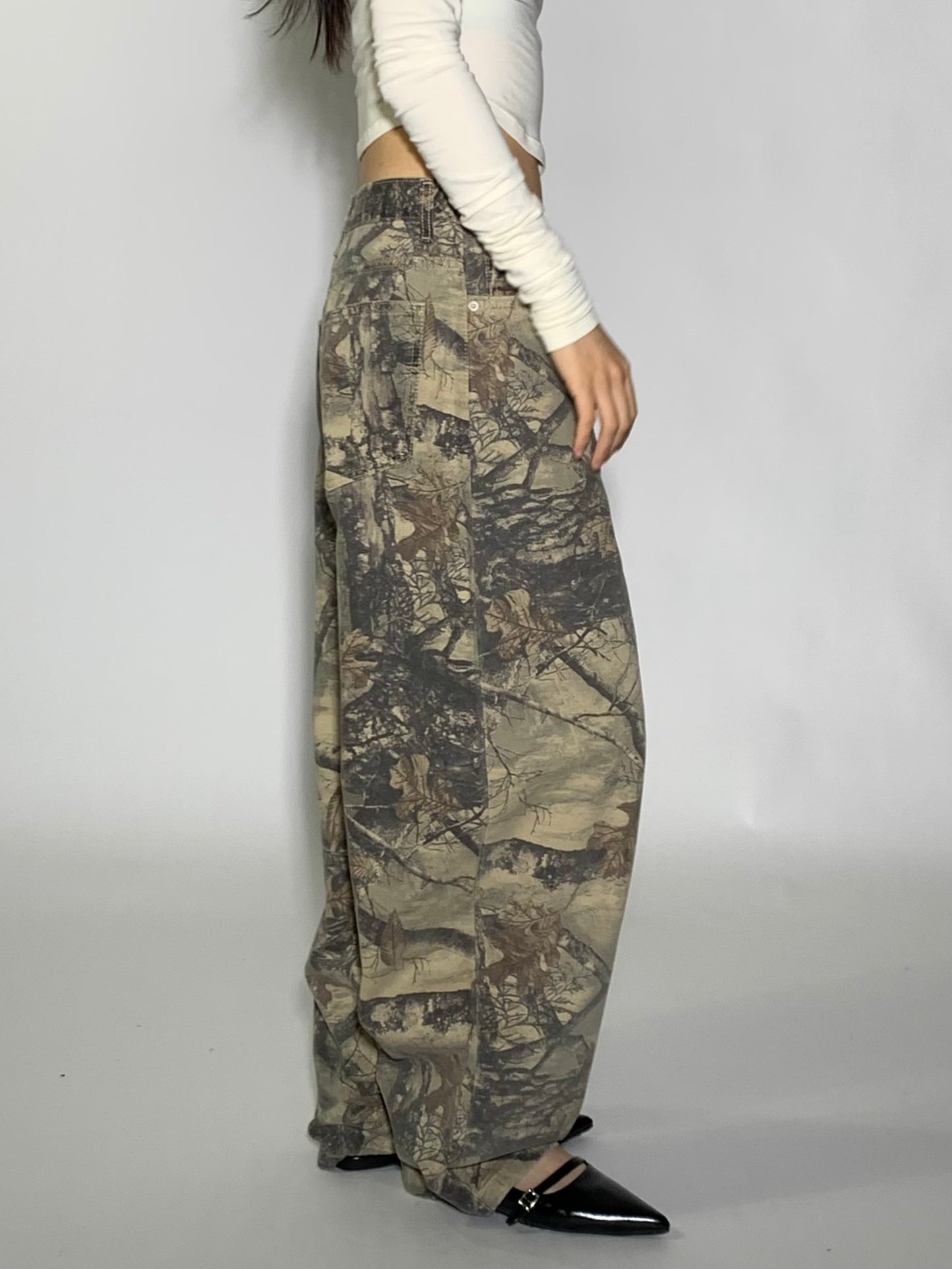 TREE CURVE DENIM