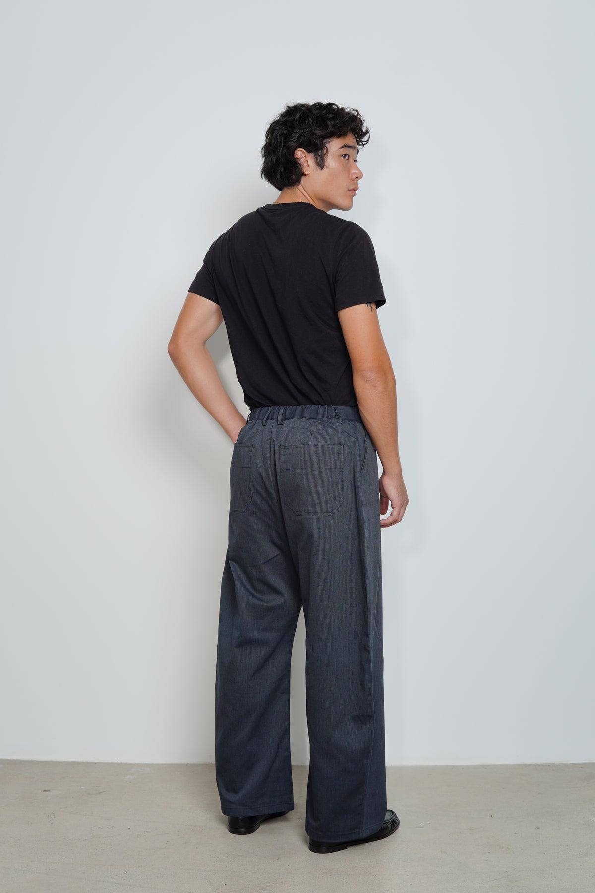 ART CURVE PANTS