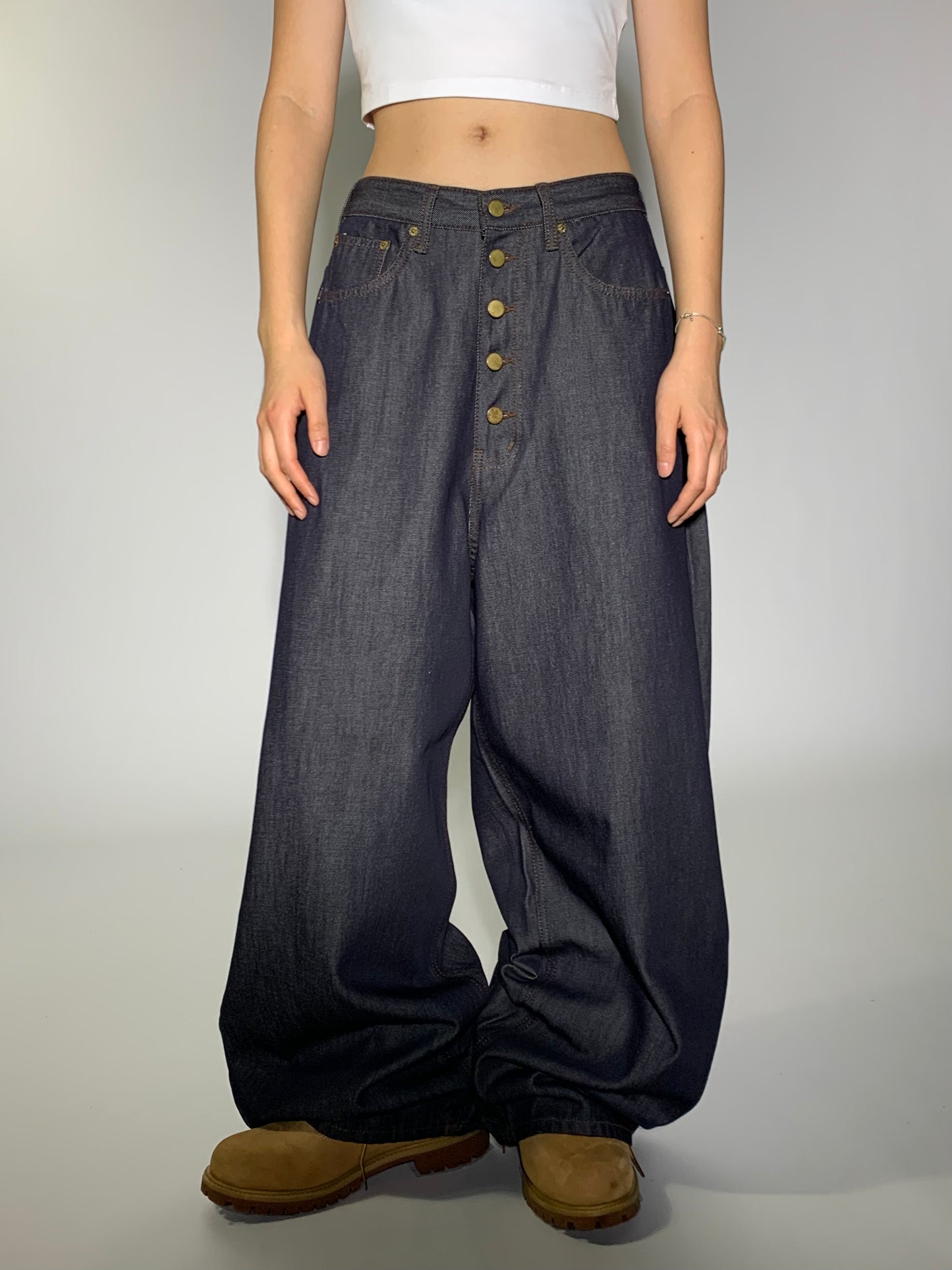 NON FADE BUTTON DENIM