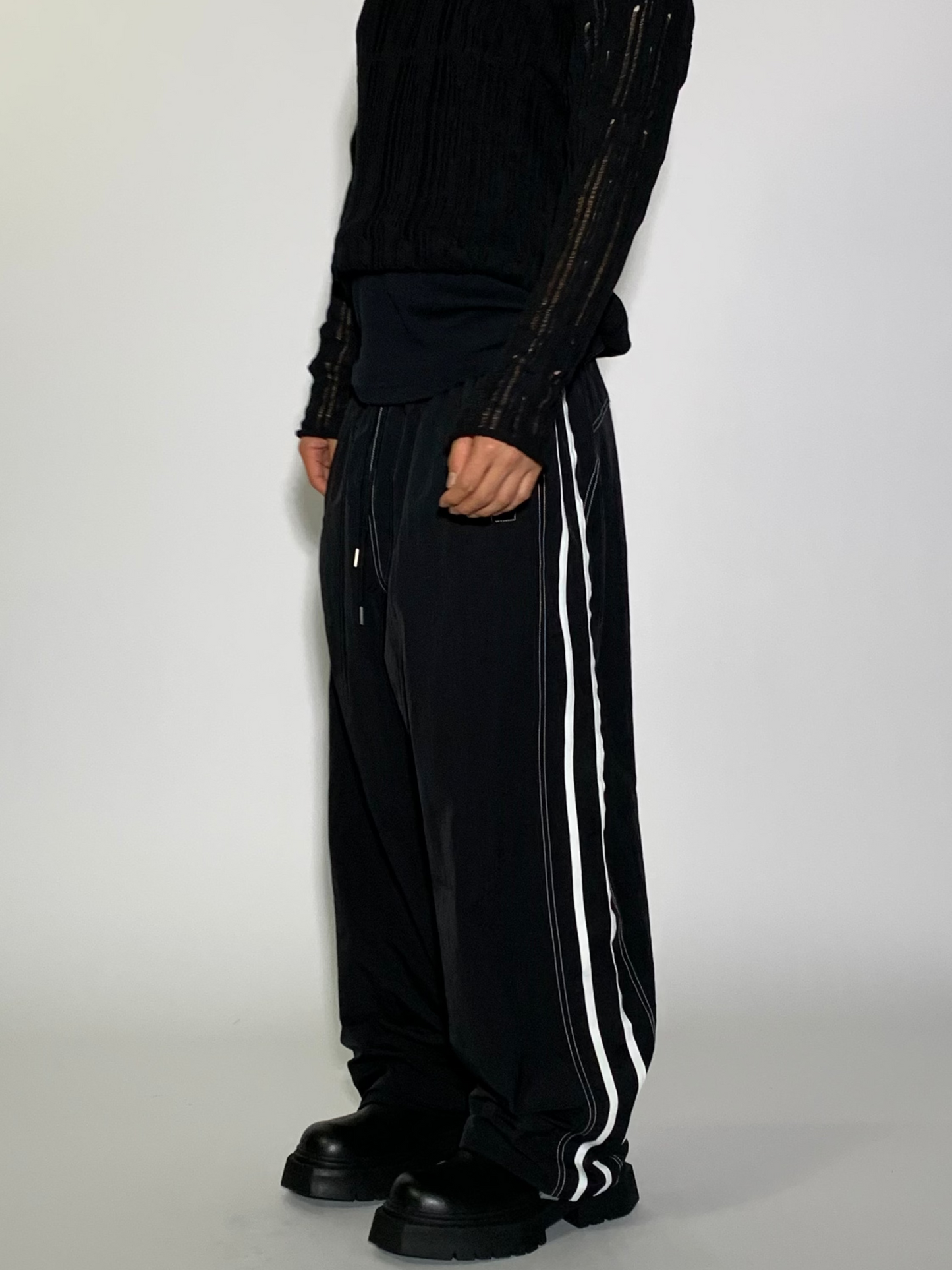 STITCH PANTS
