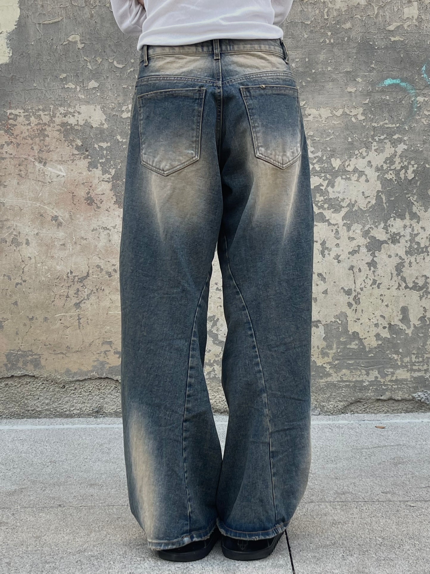 SOLID DENIM