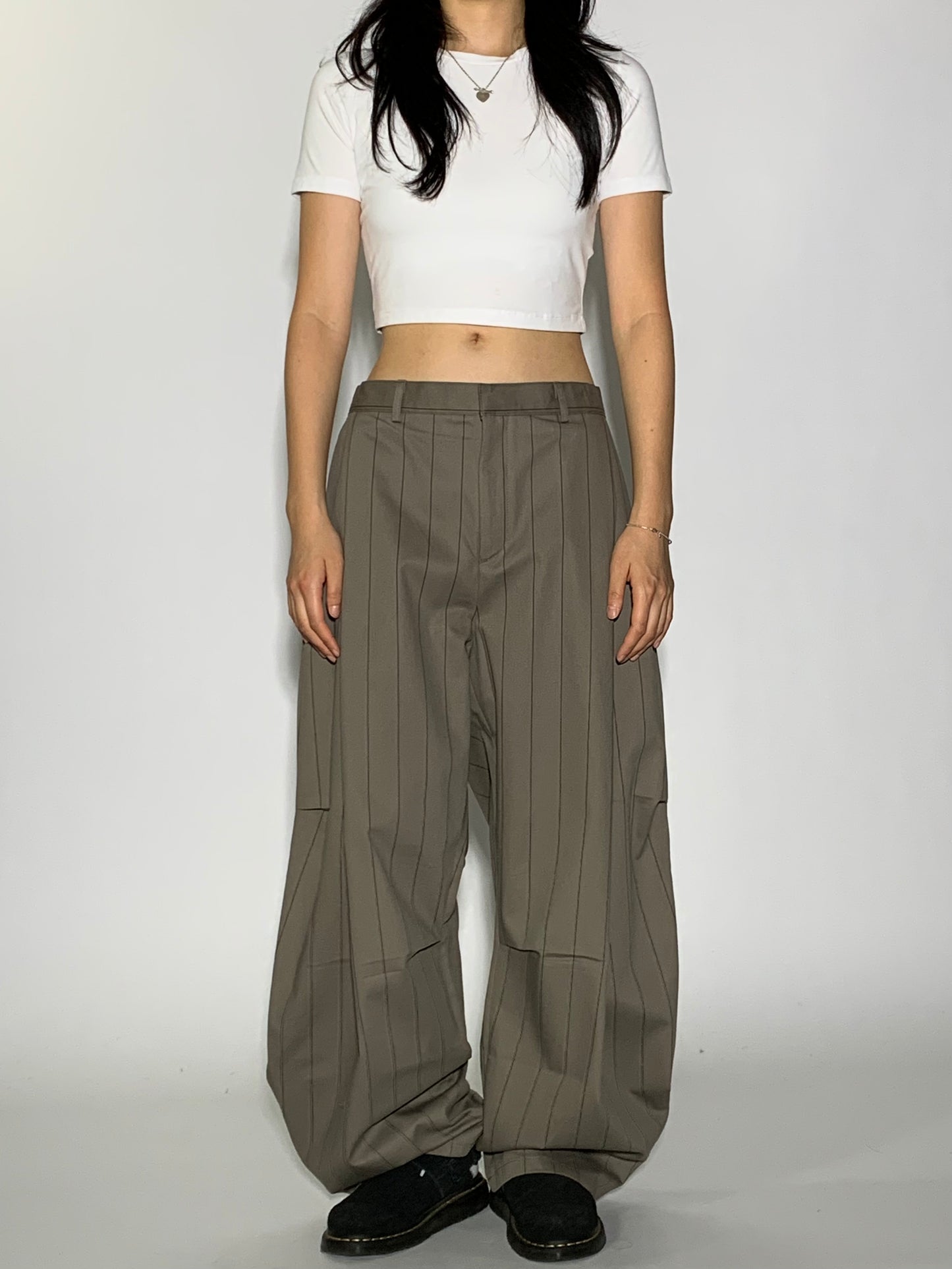 LIAN STRIPE CURVE PANTS