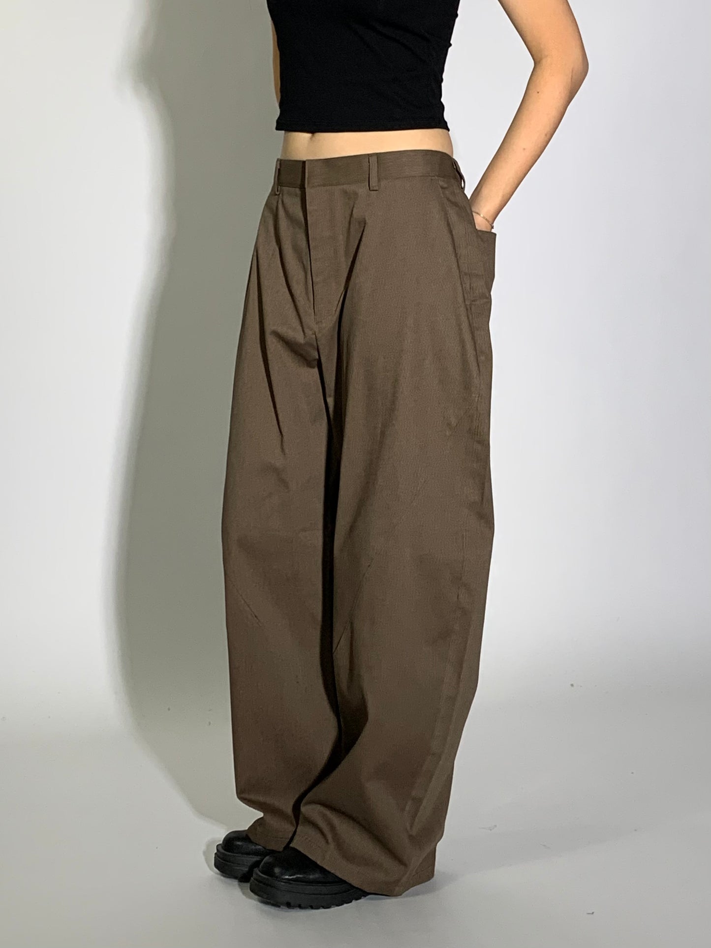 ART CURVE PANTS