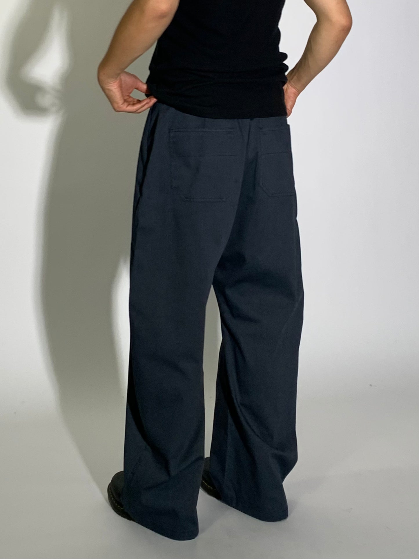 ART CURVE PANTS
