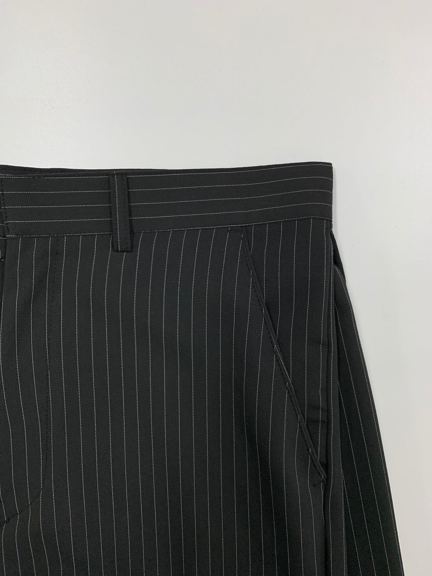 SIDE PLEATED SLACKS