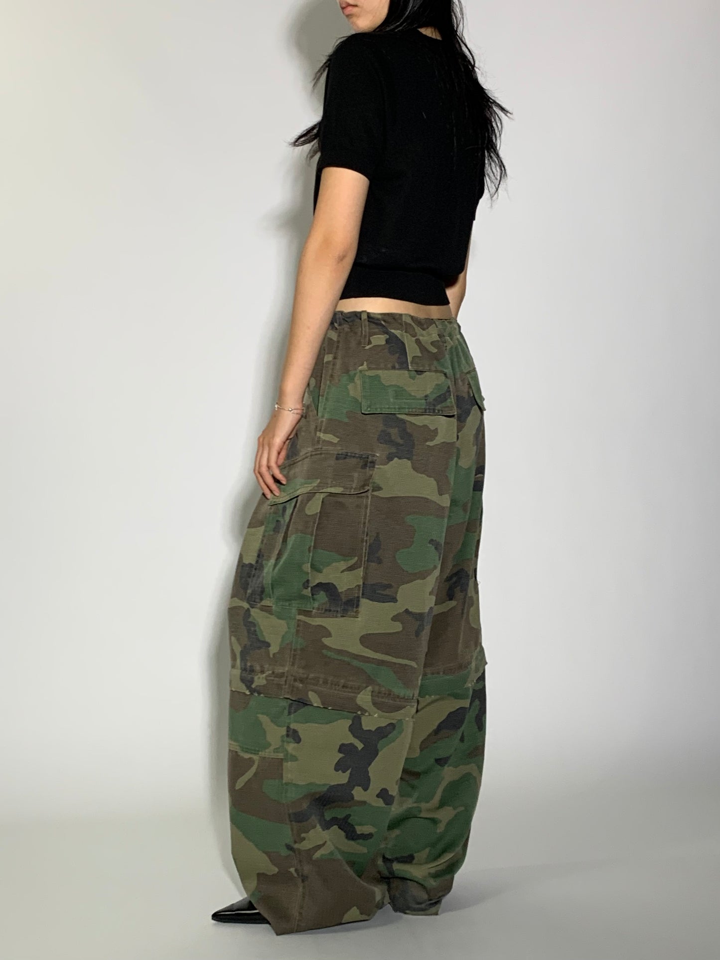 CAMO HYBRID PANTS