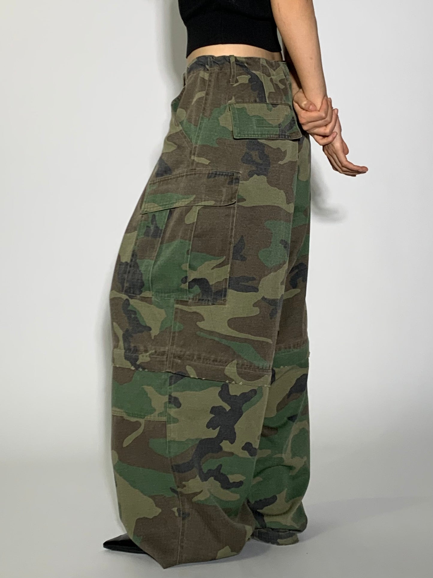 CAMO HYBRID PANTS