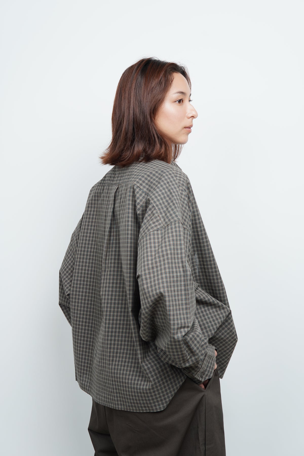 MILD CROP SHIRT