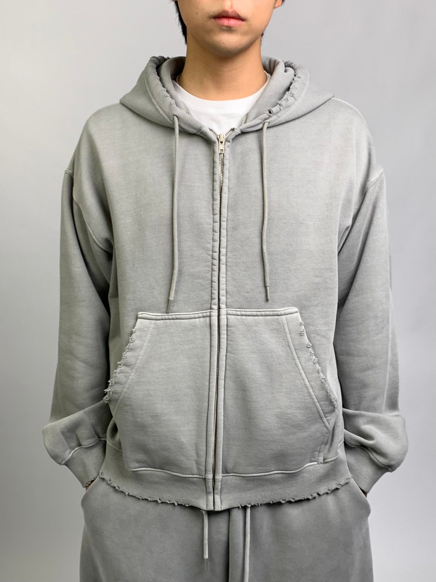 FLEECE DISTRESSED ZIP UP
