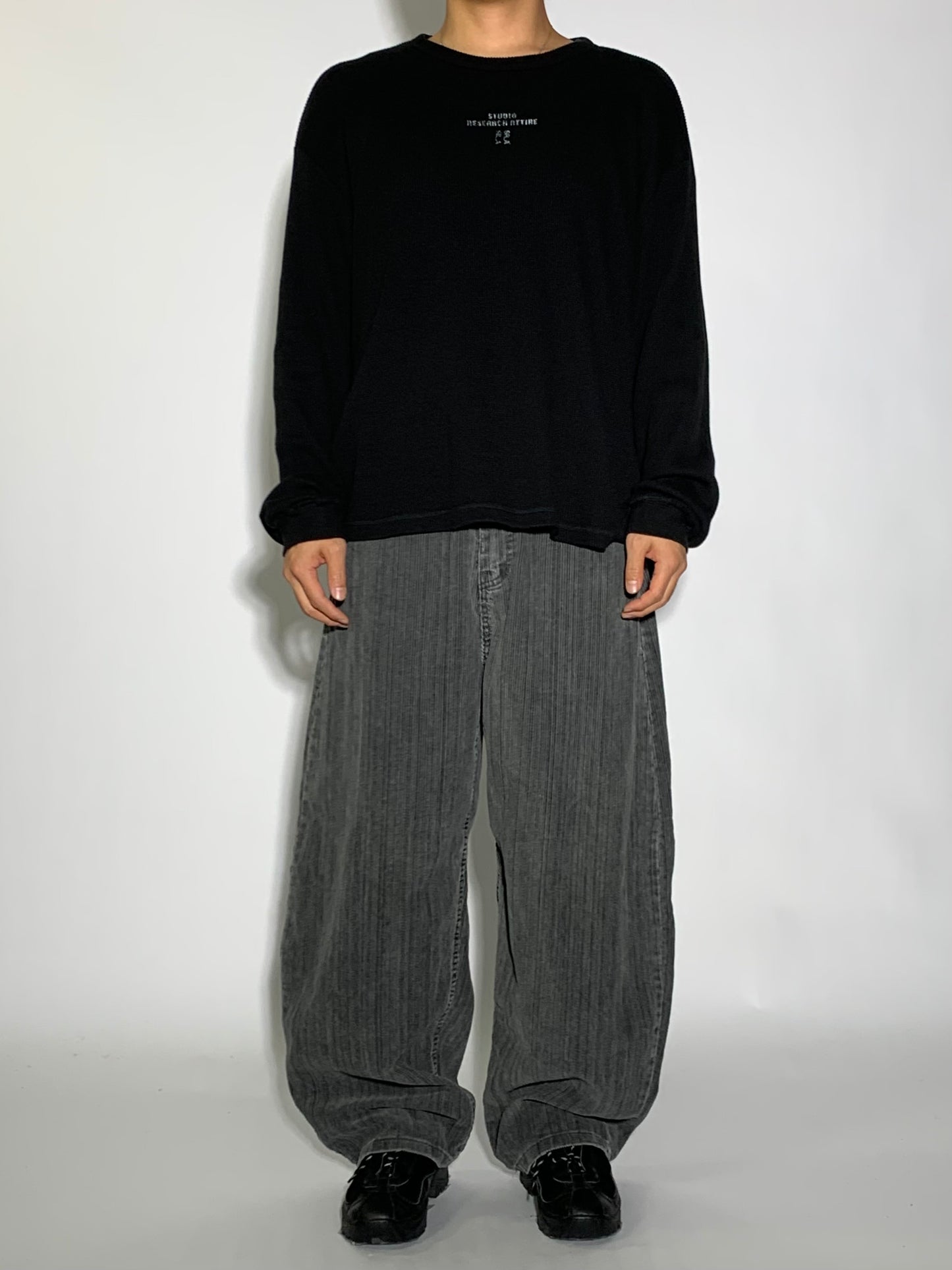 STRIPE CORDUROY PANTS