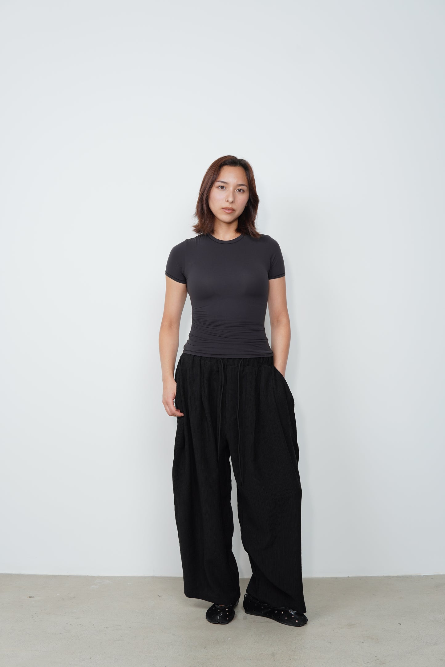 AIR PLEATED PANTS