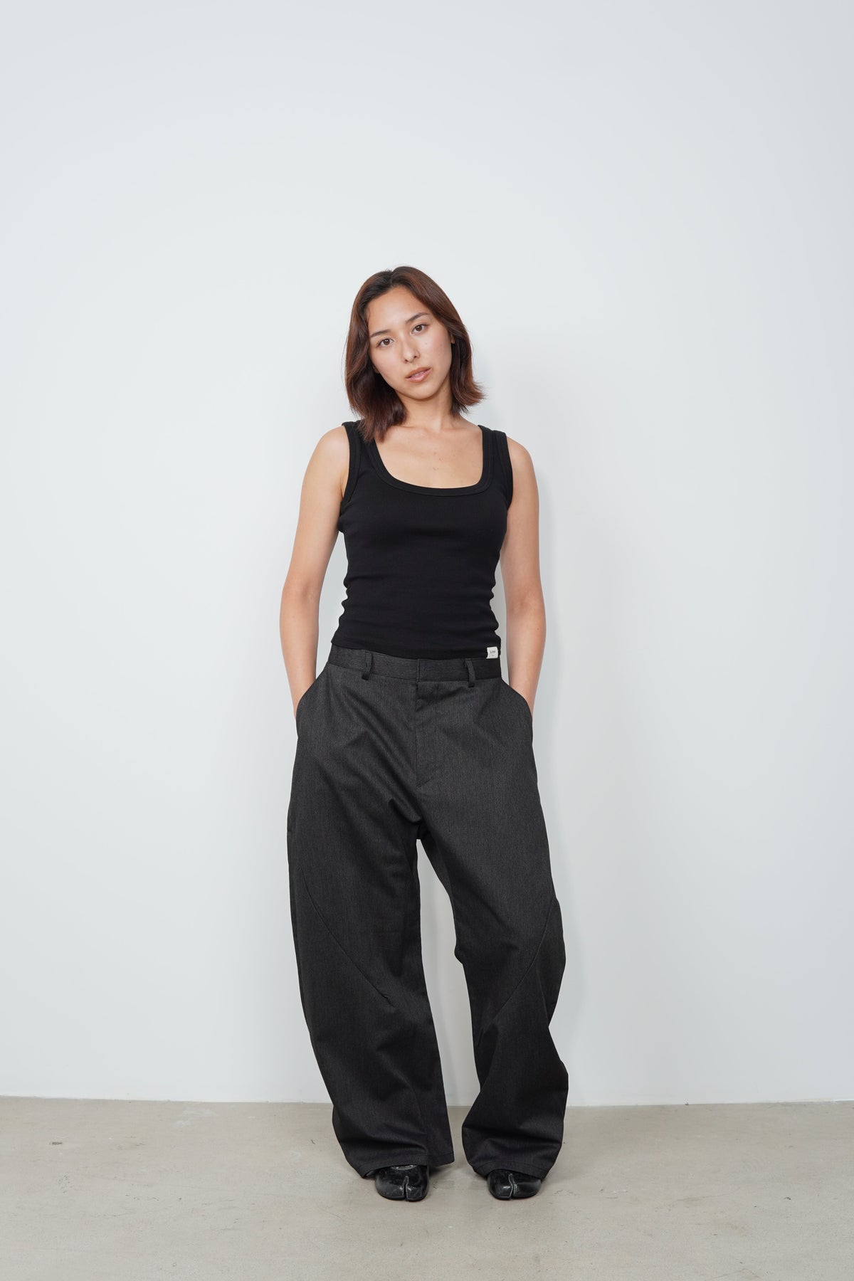 ART CURVE PANTS
