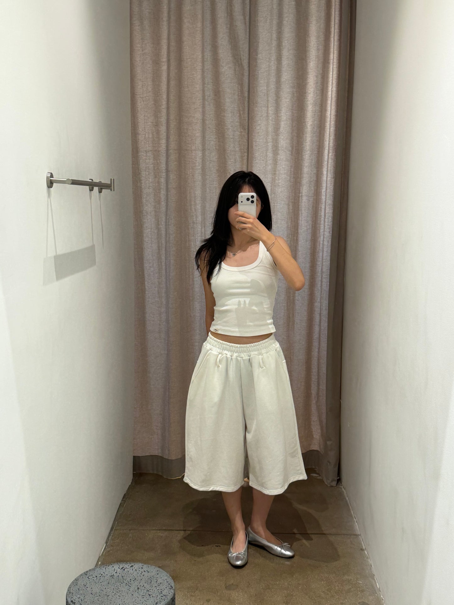 BELTED HALF SWEAT