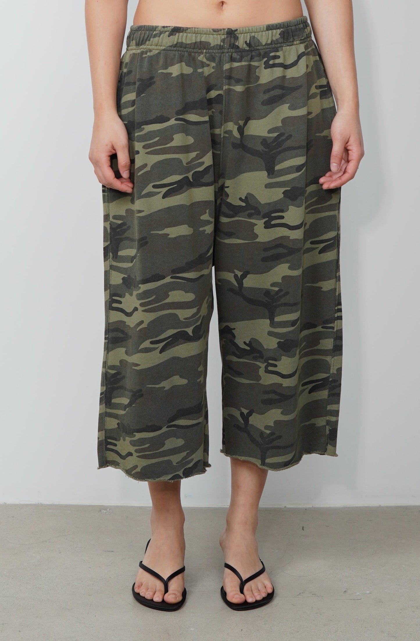 CAMO MID LENGTH BERMUDA