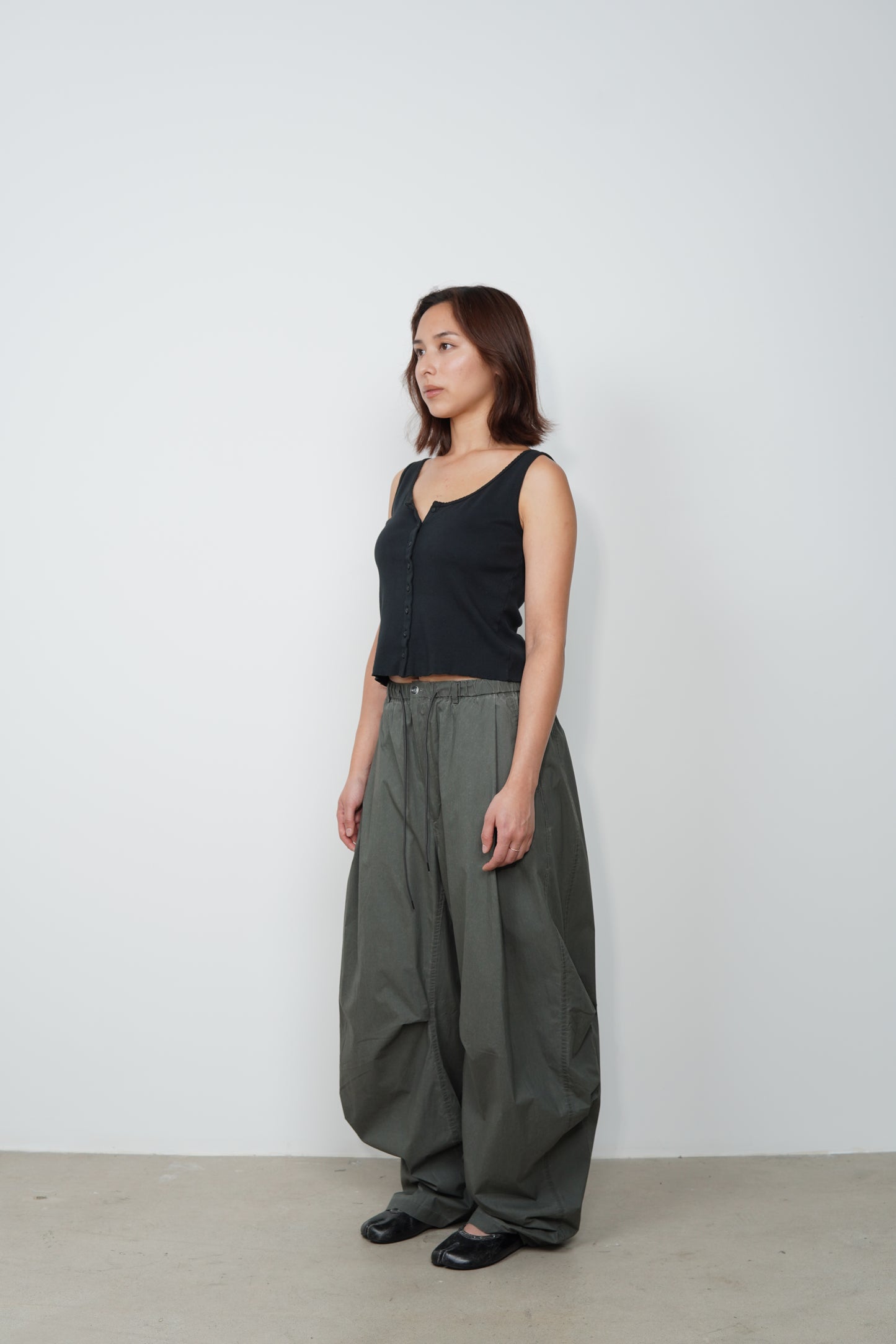 DAMAGED BARREL PANTS