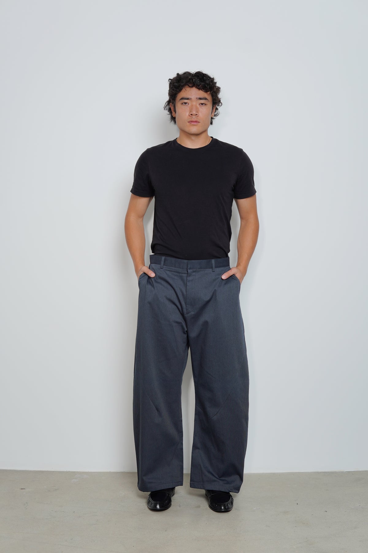 ART CURVE PANTS