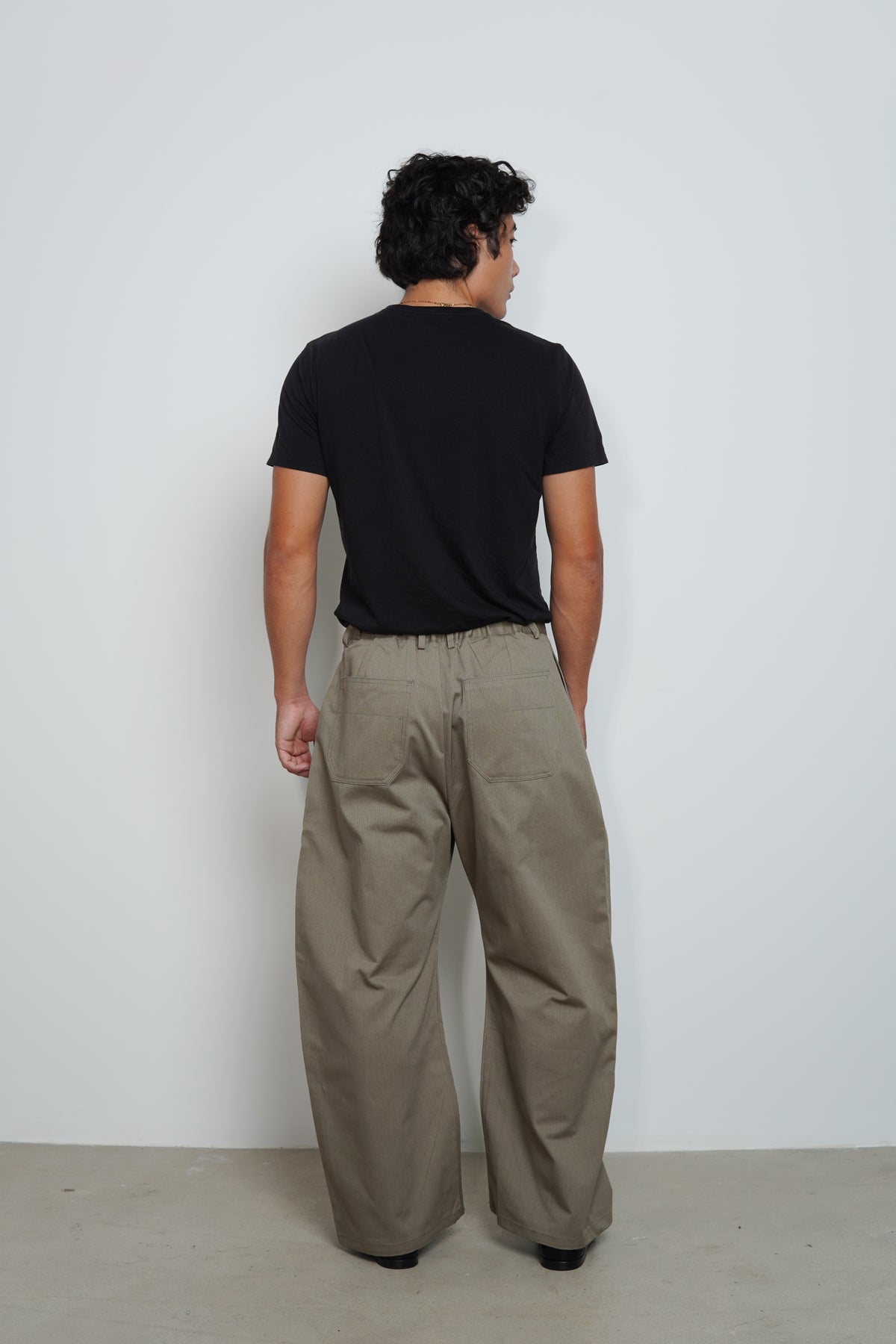 ART CURVE PANTS
