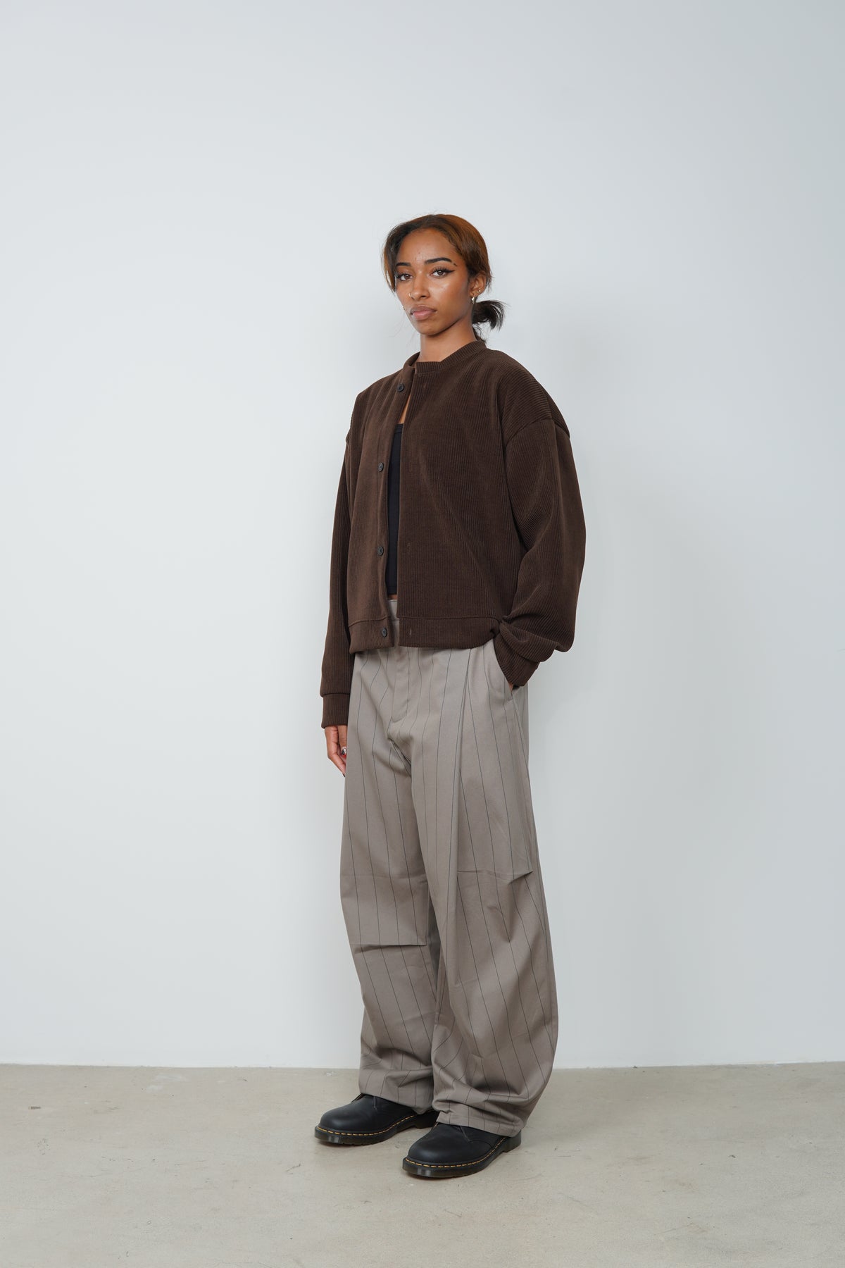 CORDUROY CROP CARDIGAN