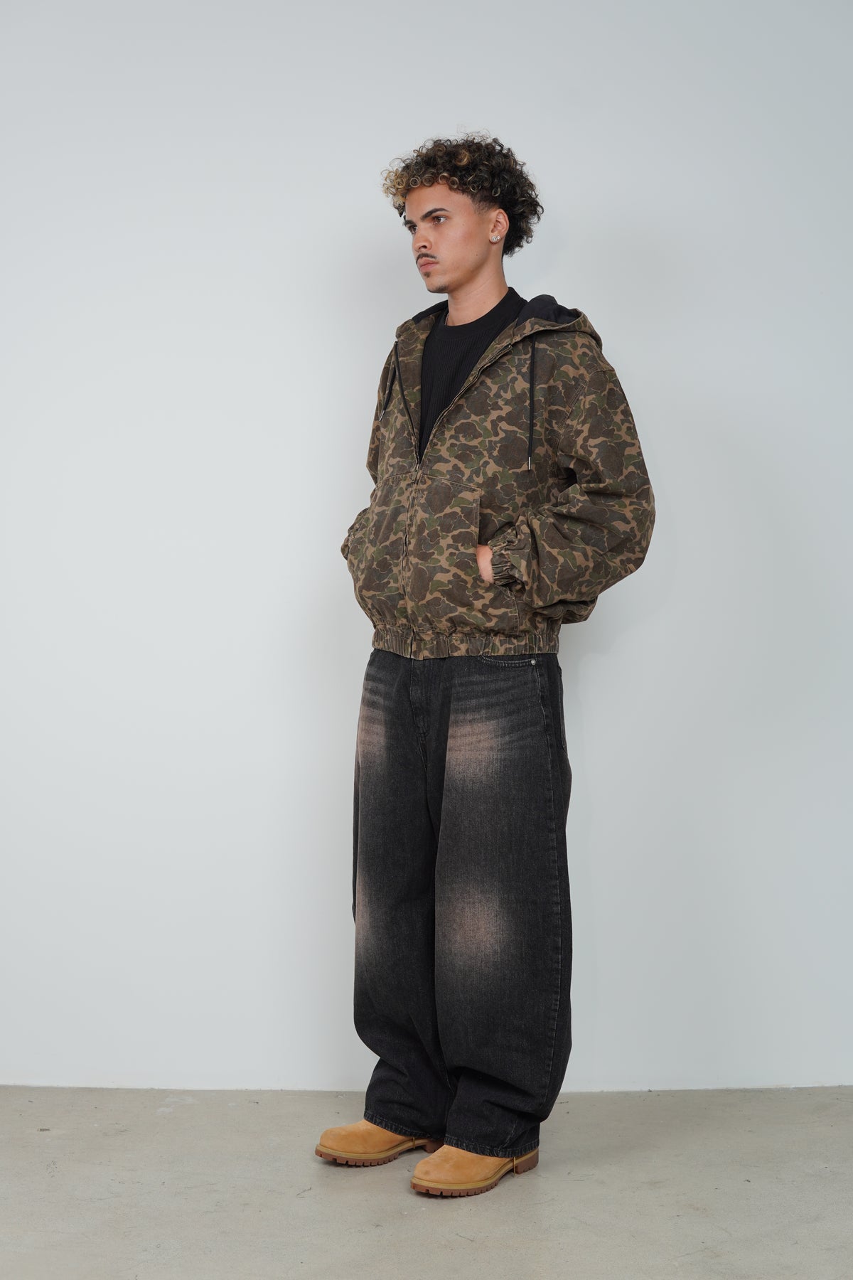 CAMO HOOD JACKET
