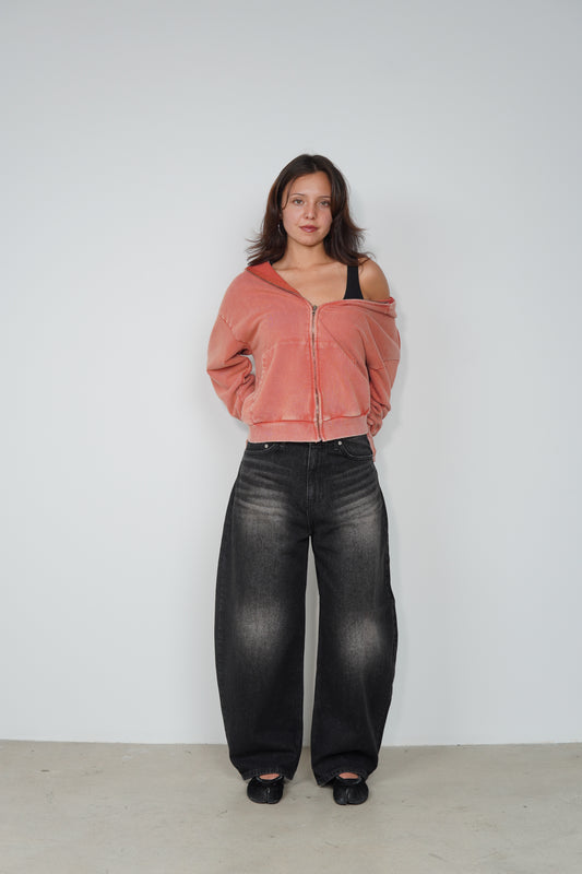 FADED CURVE DENIM