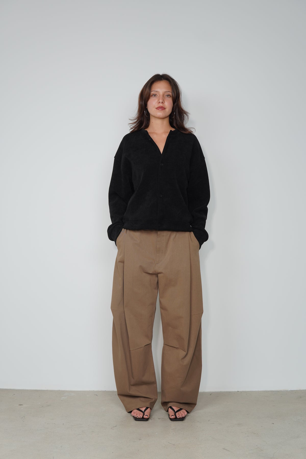 CORDUROY CROP CARDIGAN