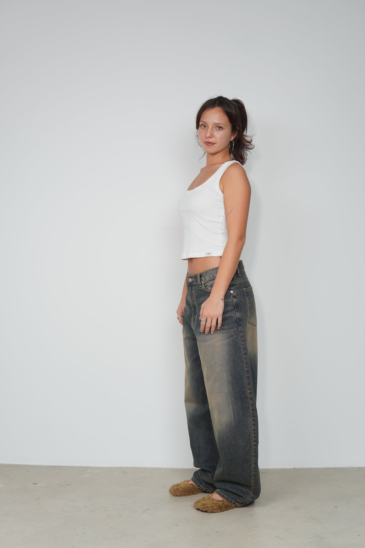 VINTAGE BRUSH DENIM