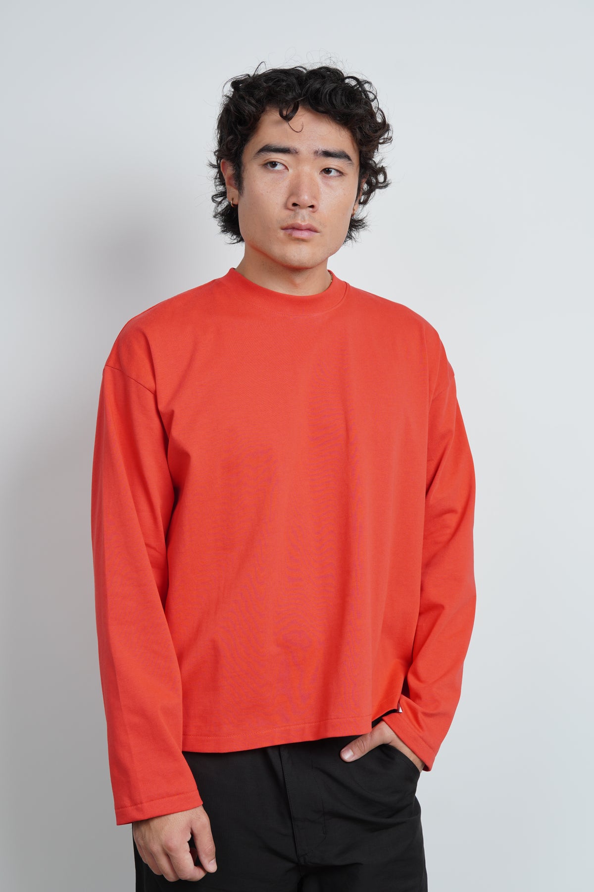 CHAIN STITCH CROP TEE