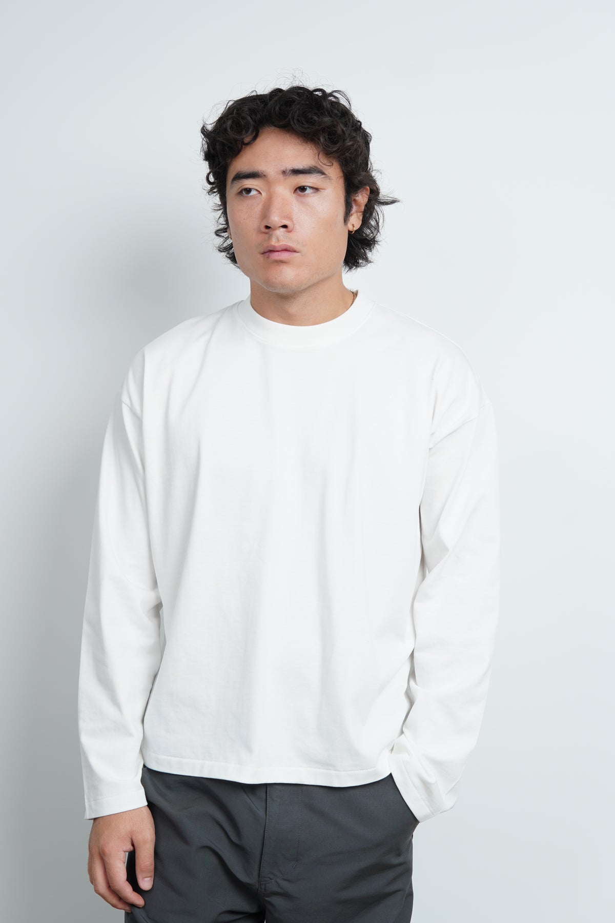 CHAIN STITCH CROP TEE