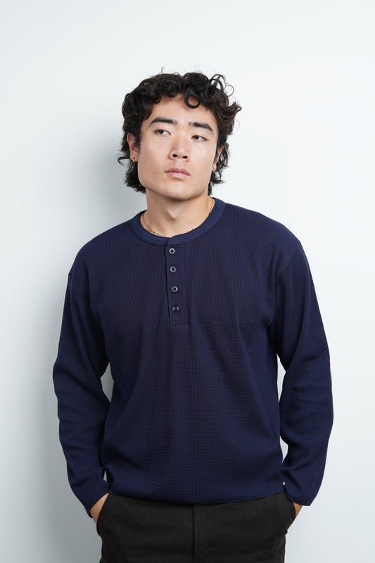 WAFFLE HENLEY TEE