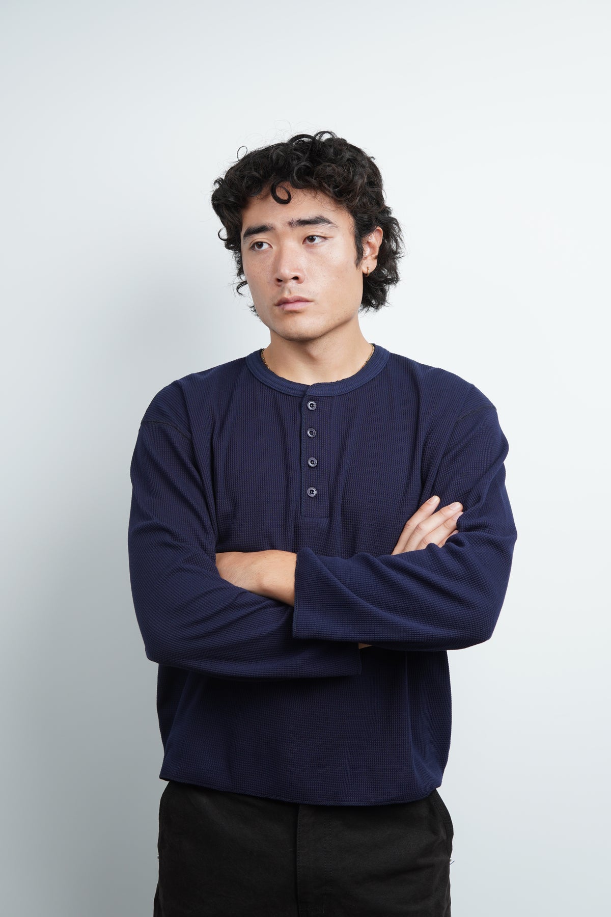 WAFFLE HENLEY TEE