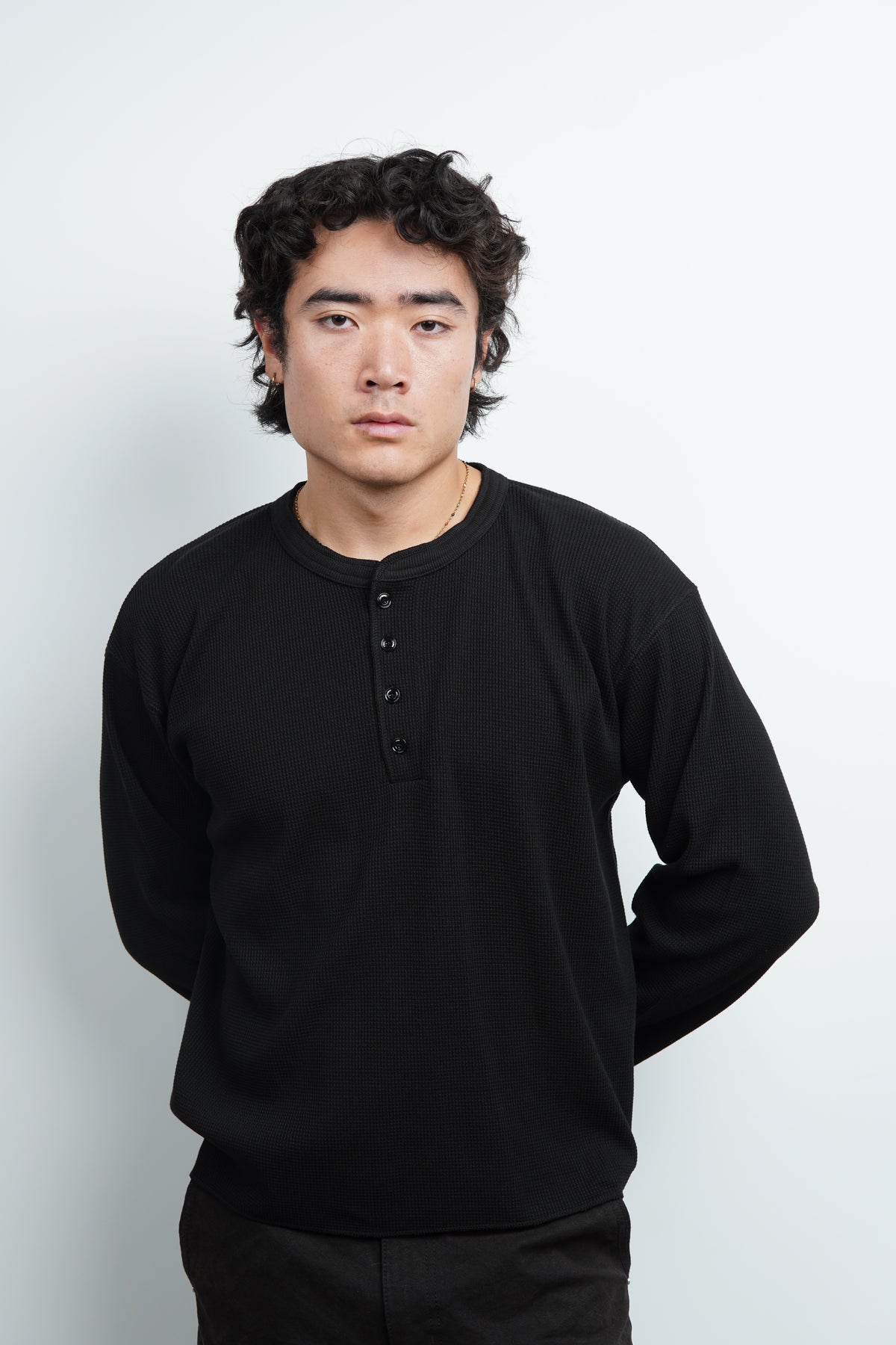 WAFFLE HENLEY TEE