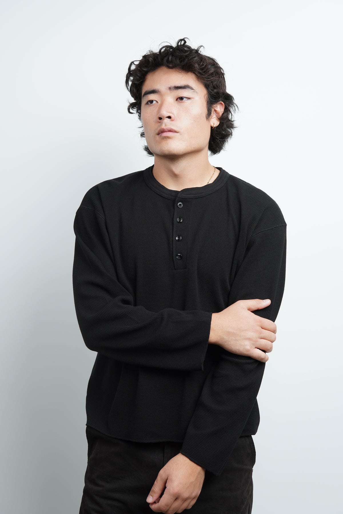 WAFFLE HENLEY TEE