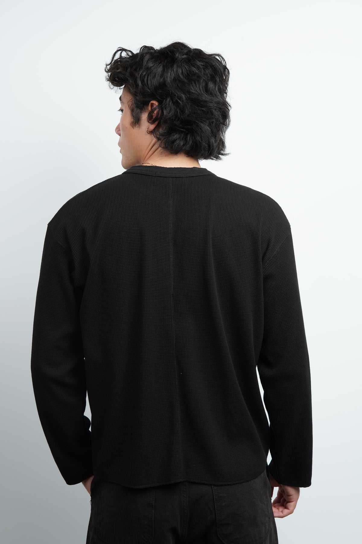 WAFFLE HENLEY TEE