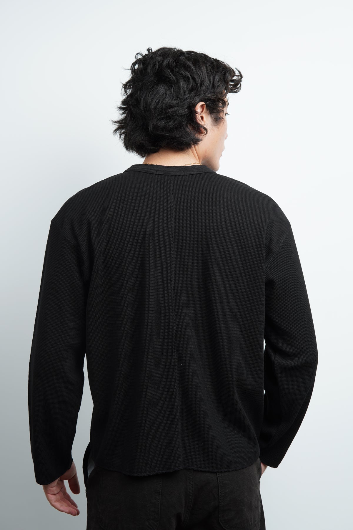 WAFFLE HENLEY TEE