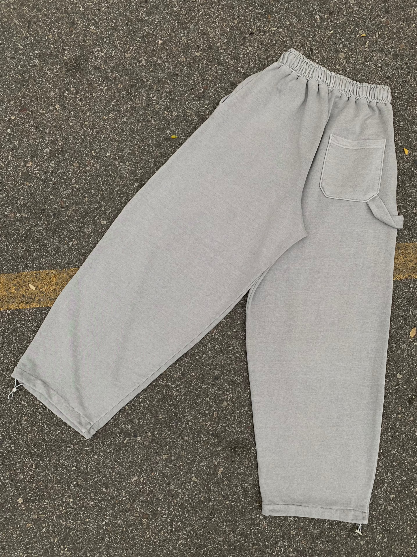 CARPENTER SWEATPANTS