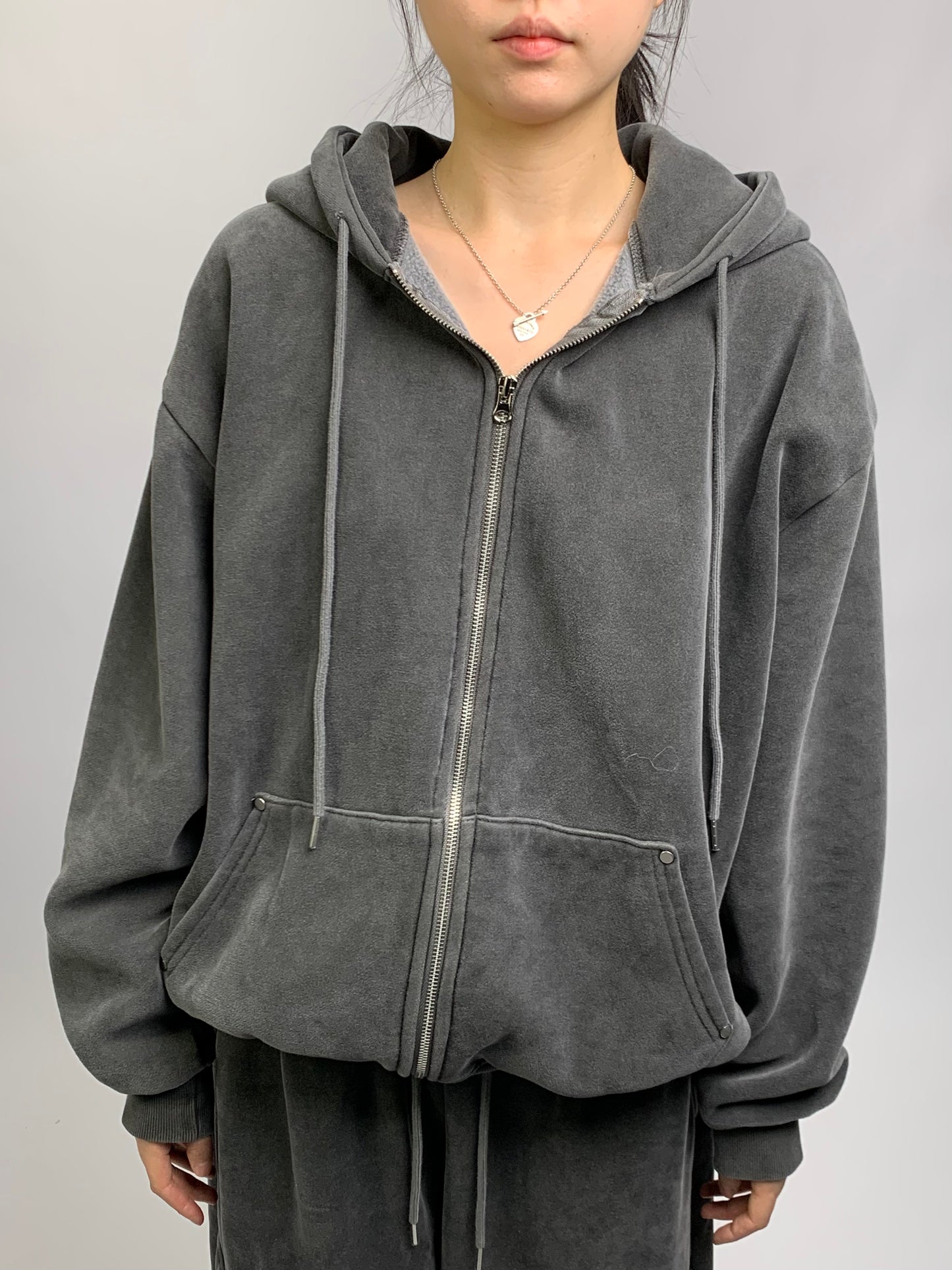 FLEECE RIVET ZIP UP