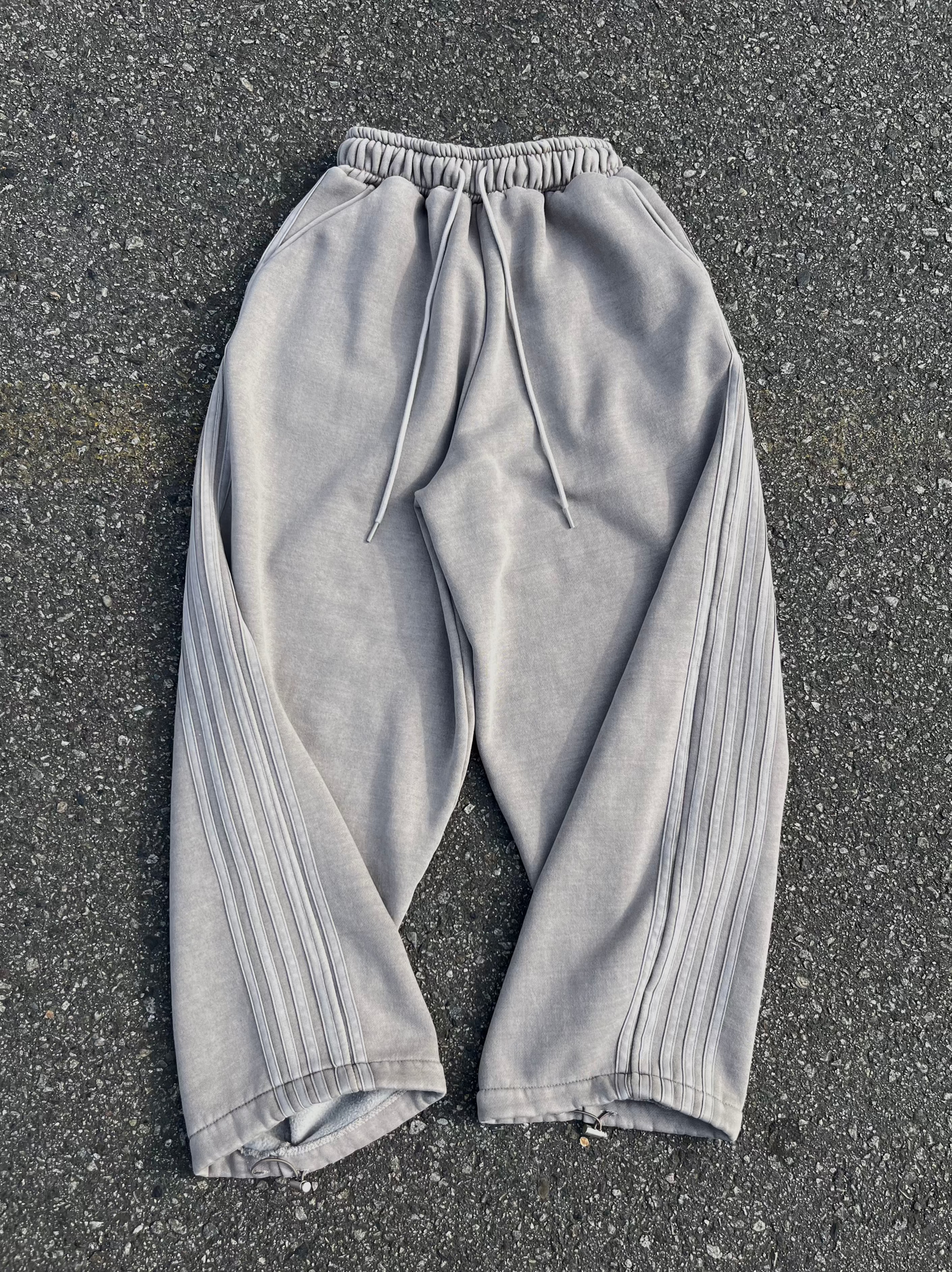 5 LINE TRACK PANTS