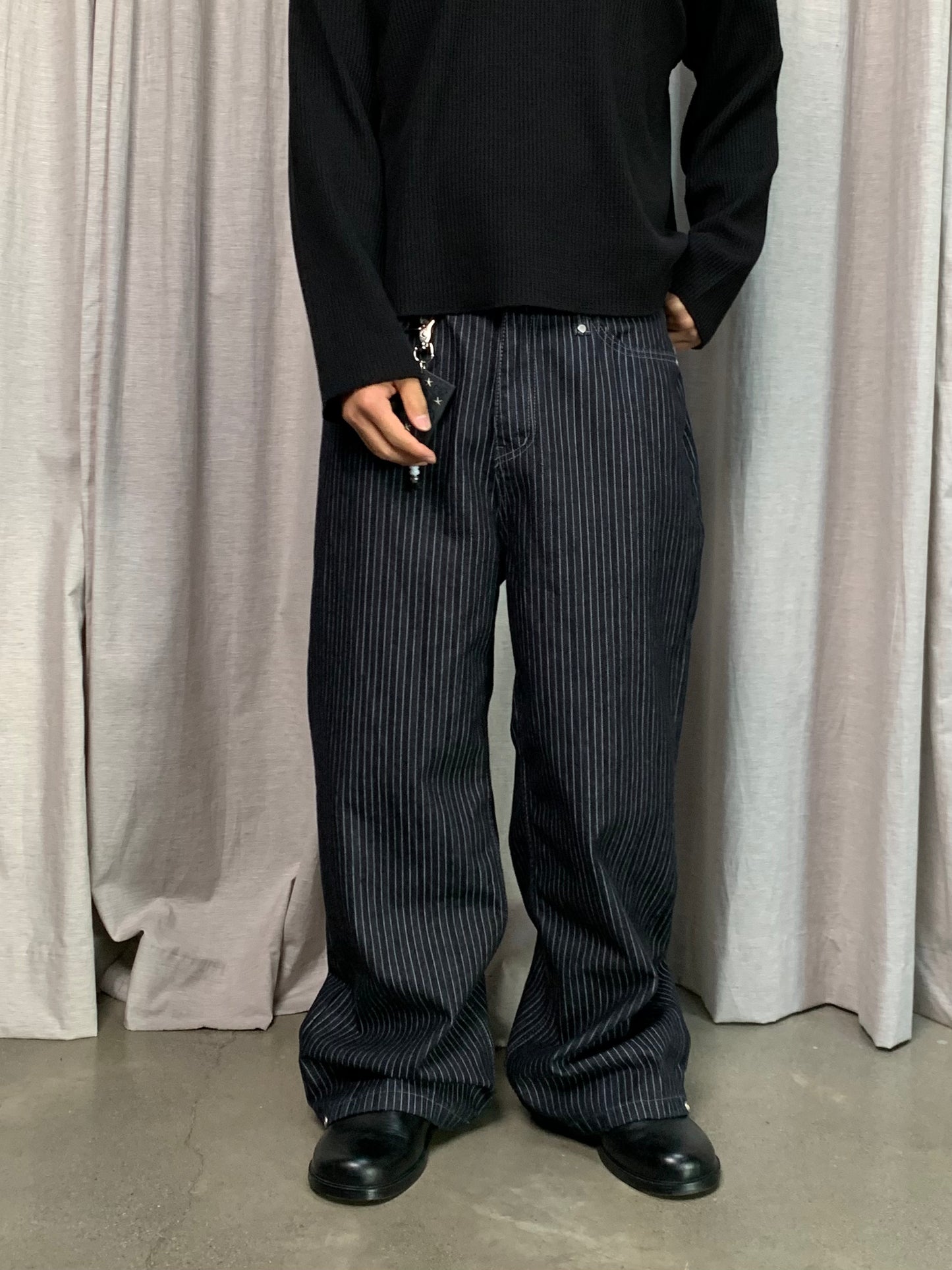 RIVET STRIPE DENIM