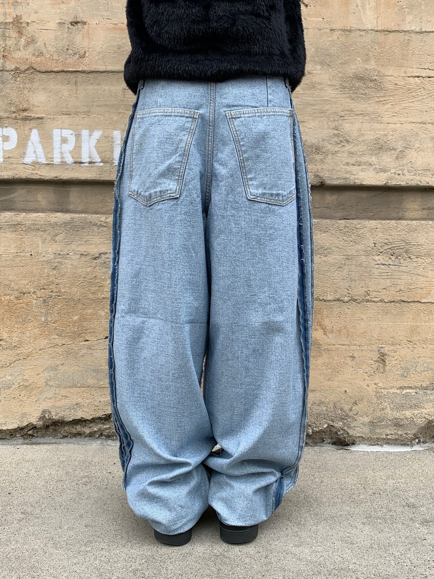 REVERSE DENIM PANTS