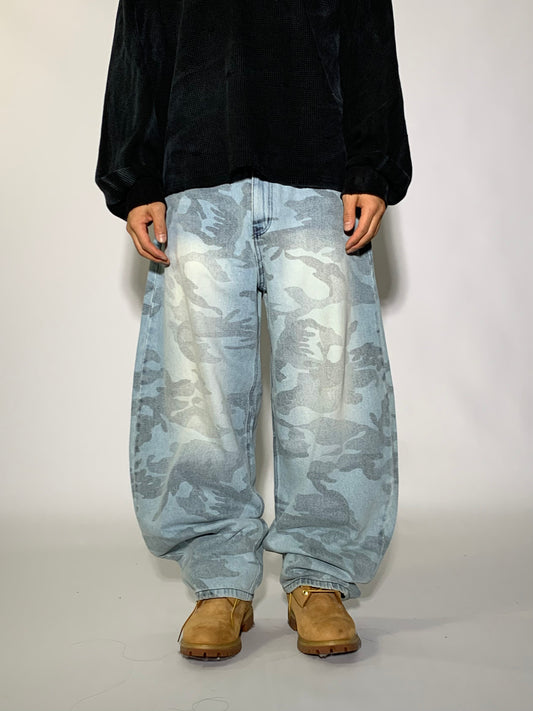 CAMO BRUSH DENIM
