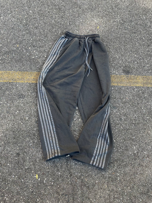 5 LINE TRACK PANTS