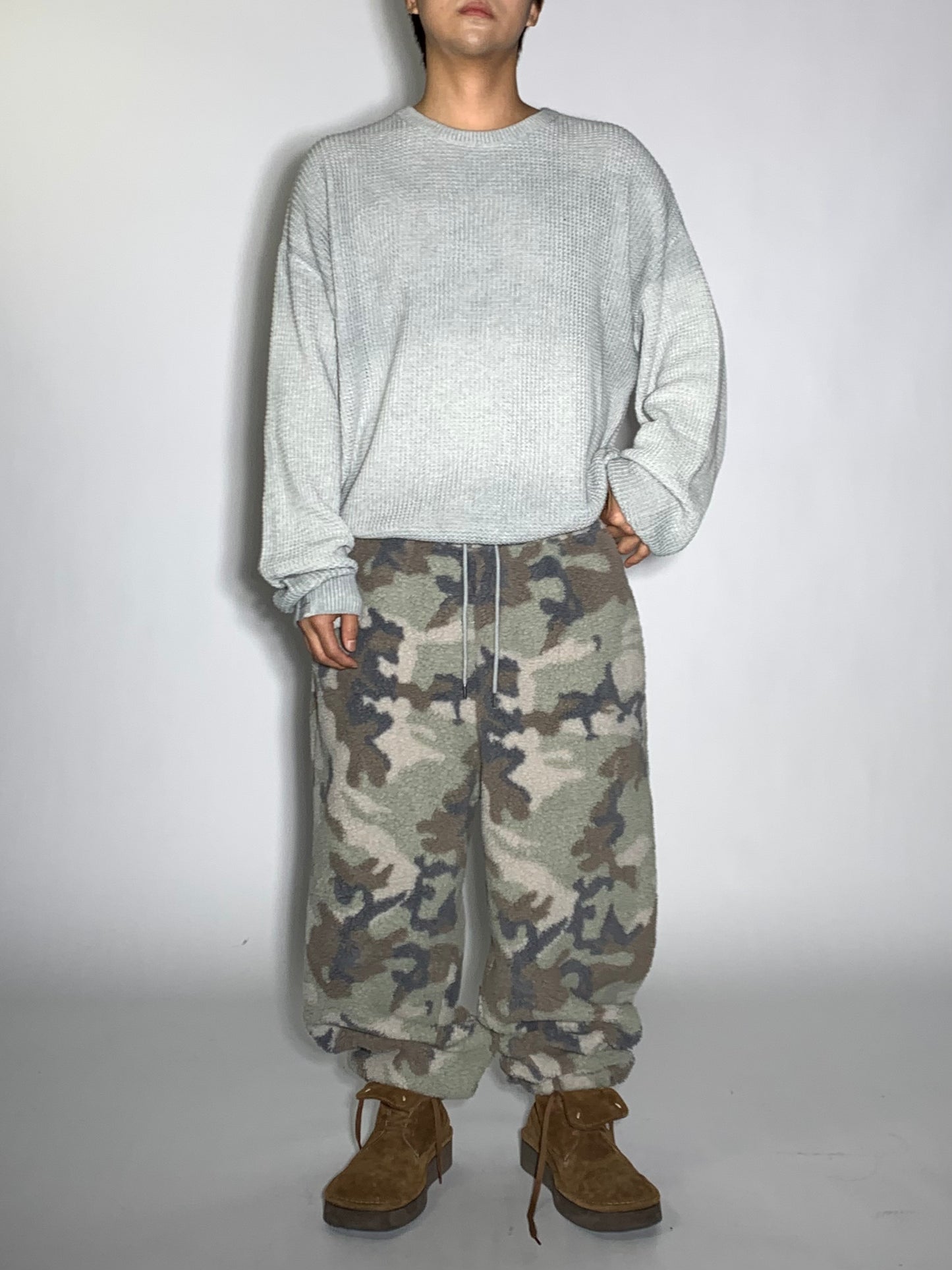 CAMO BOUCLÉ PANTS