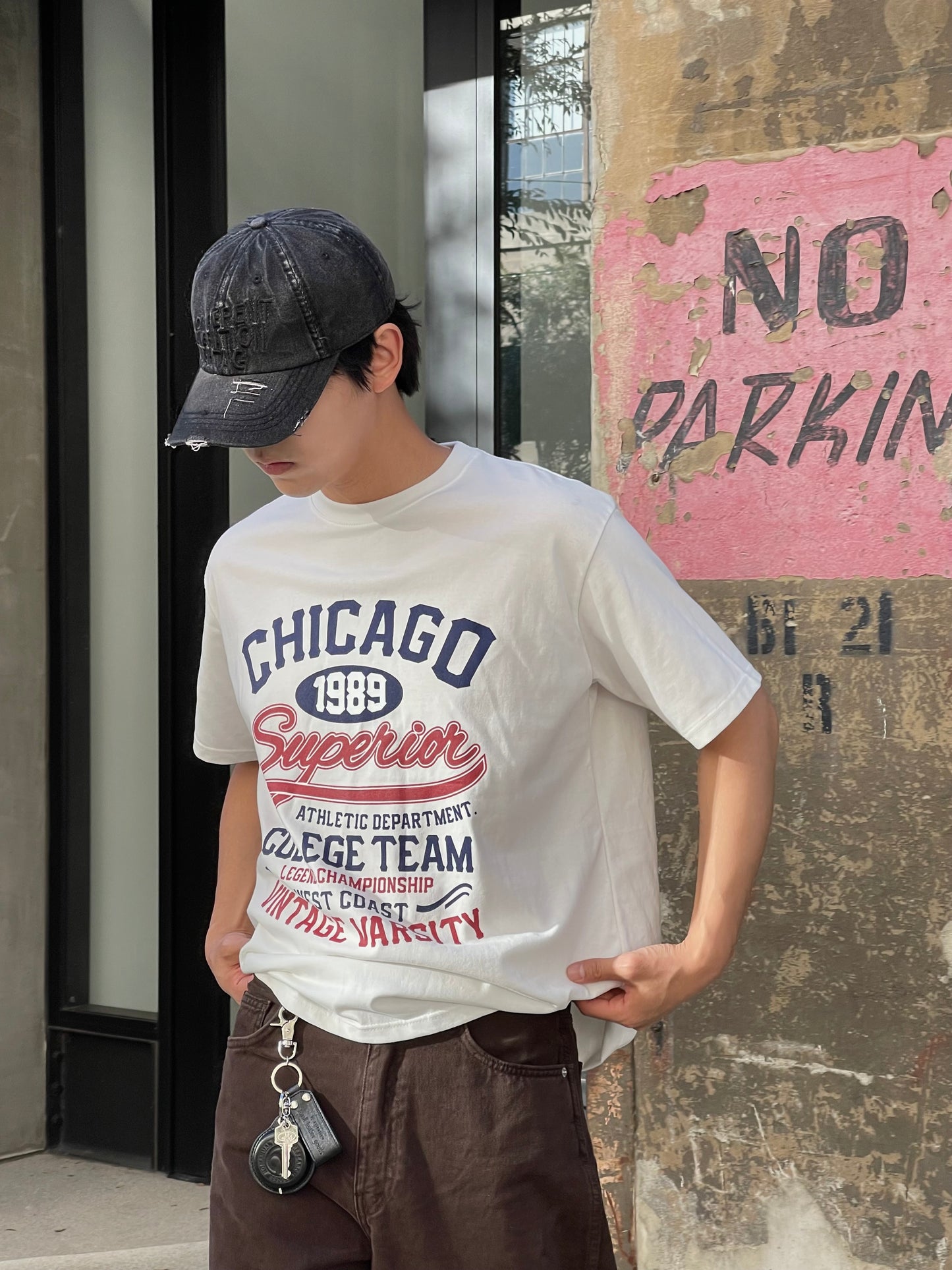 CHICAGO TEE