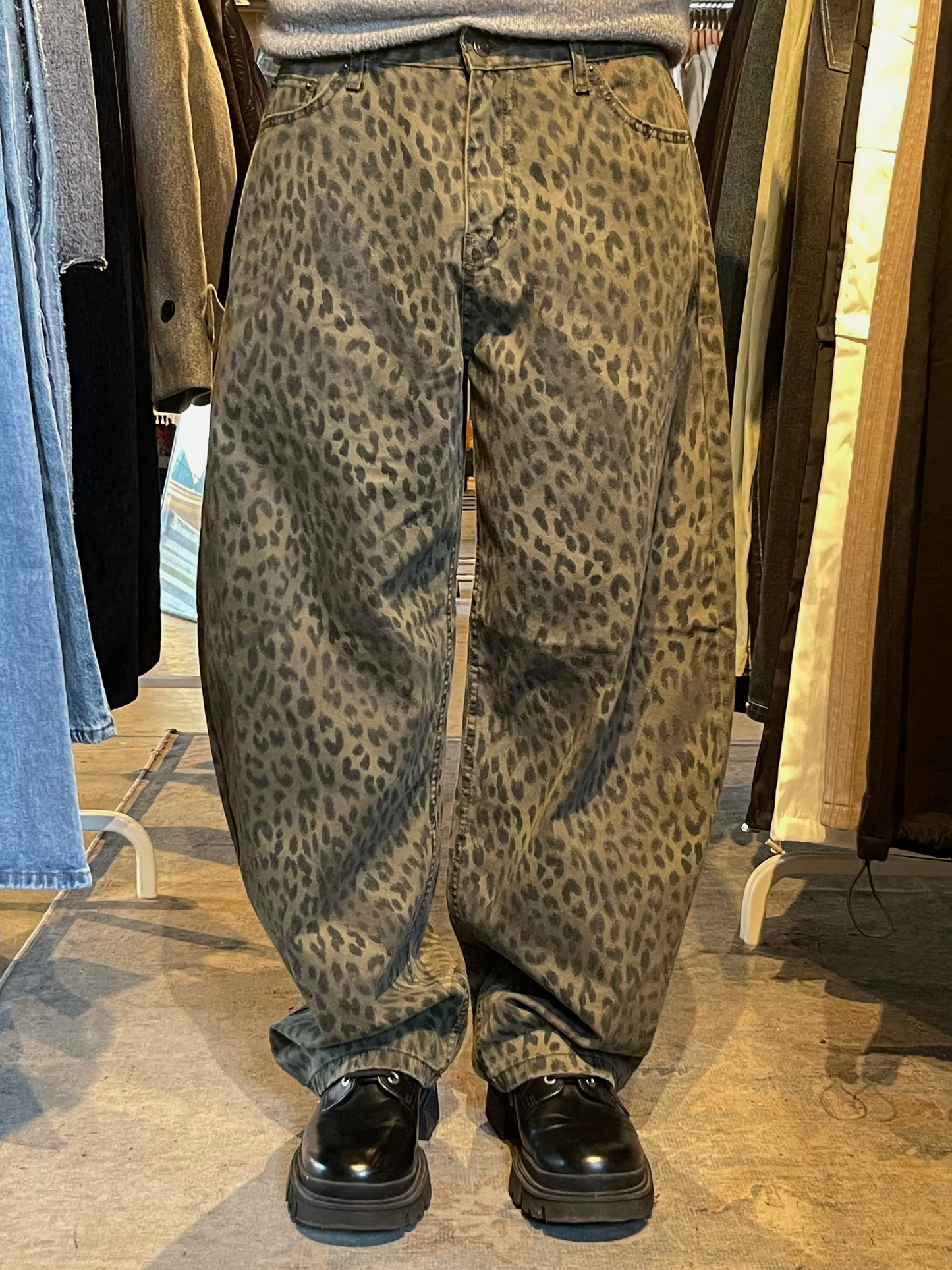 LEOPARD DENIM