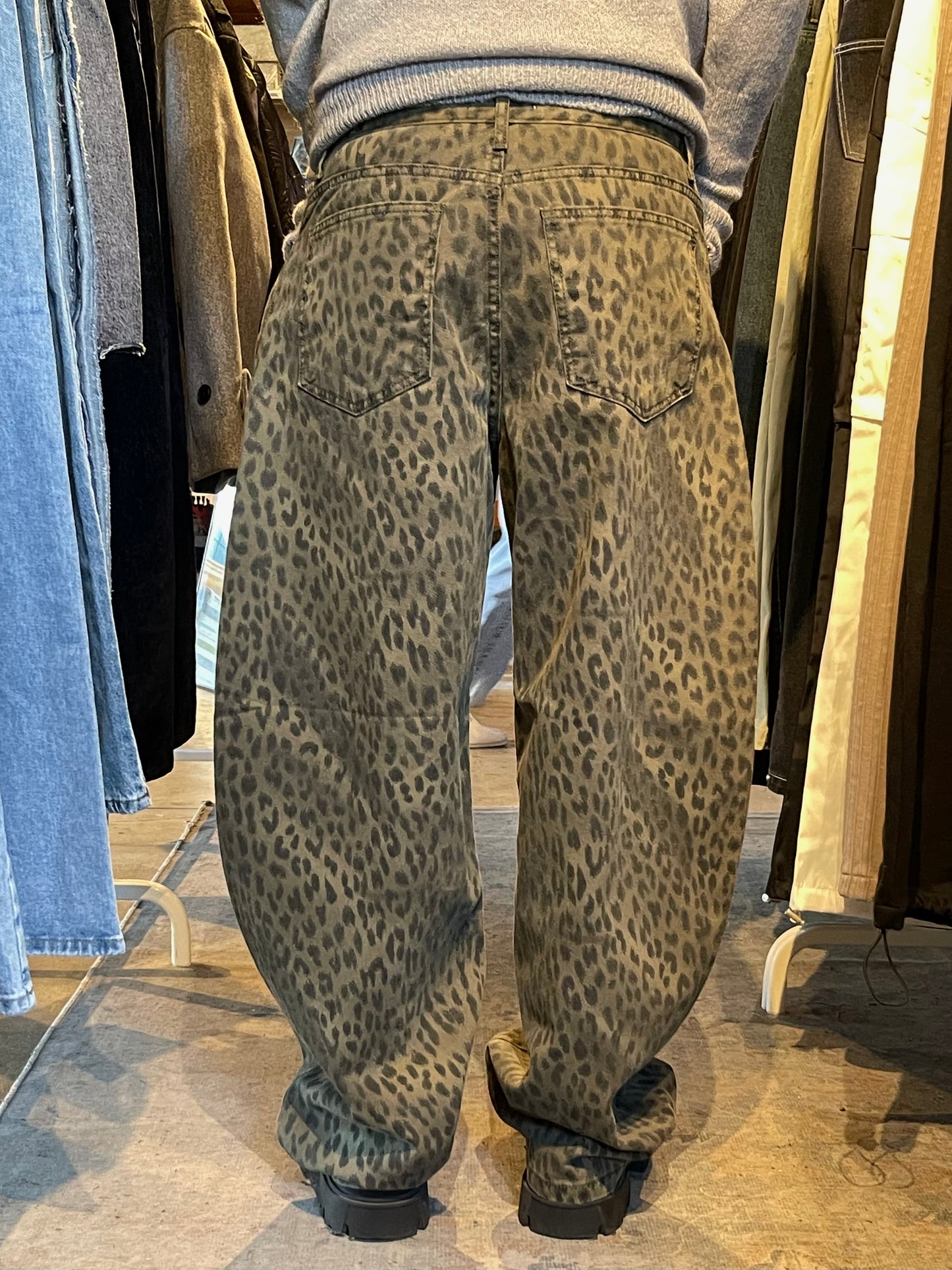 LEOPARD DENIM